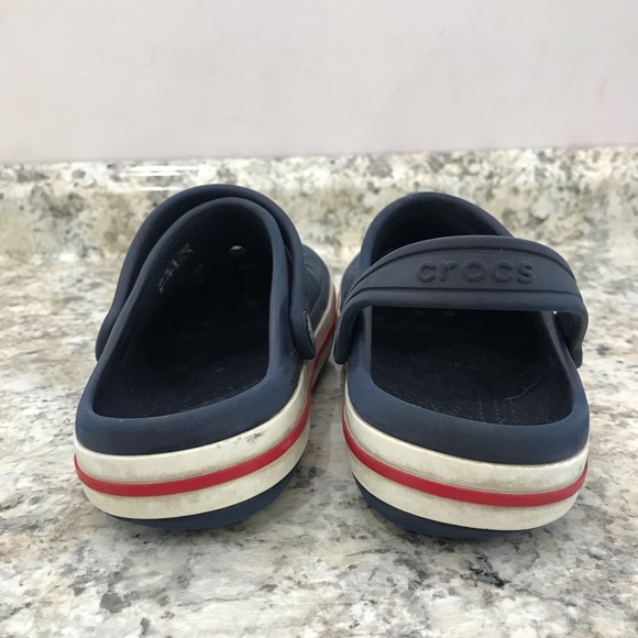 ⛔️REDUCED⛔️ Kids Crocs - Picture 5 of 8